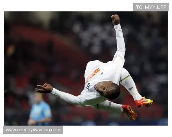 足球明星在赛场上精彩旋转空翻瞬间定格的震撼图片合集